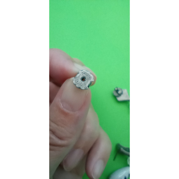 Vintage Avon Earrings White Blue Teardrop Dangle Delft Blue Porcelain - Picture 4 of 5